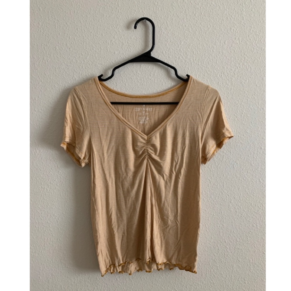 AE Soft & Sexy Yellow Short Sleeve Top